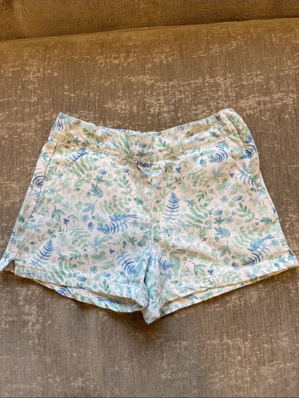 Janie and Jack girls cotton shorts. Size 6